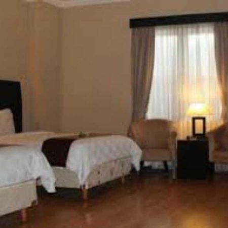 Swiss-Belinn Imara Sudirman Palembang Exterior foto