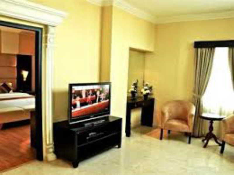 Swiss-Belinn Imara Sudirman Palembang Exterior foto